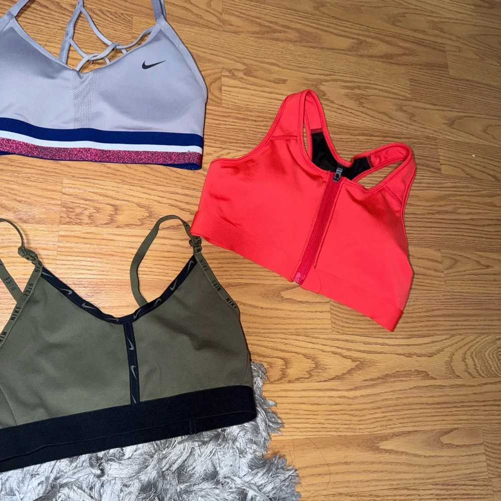 Nike sports bra - Picture 4 of 4